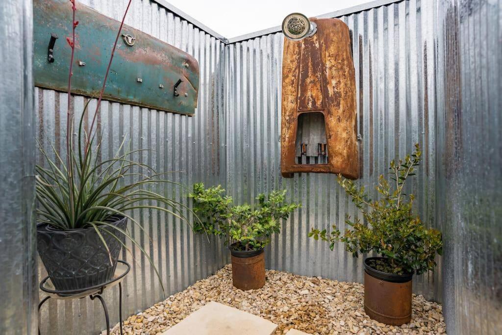 Silo House At Laughing Llama Farm Troy Ngoại thất bức ảnh