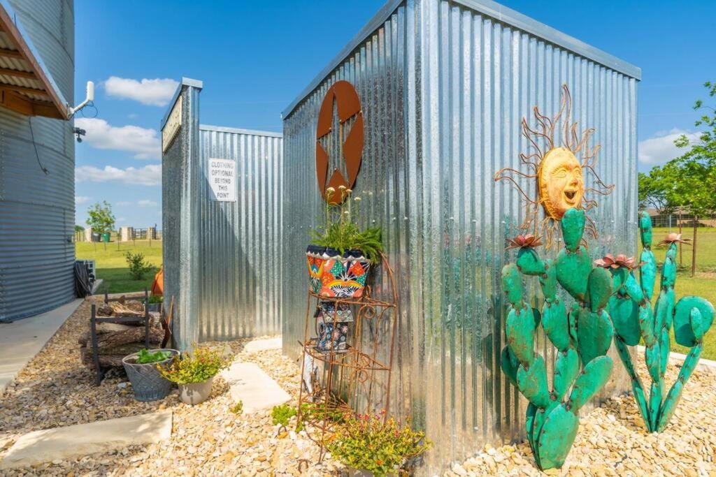 Silo House At Laughing Llama Farm Troy Ngoại thất bức ảnh